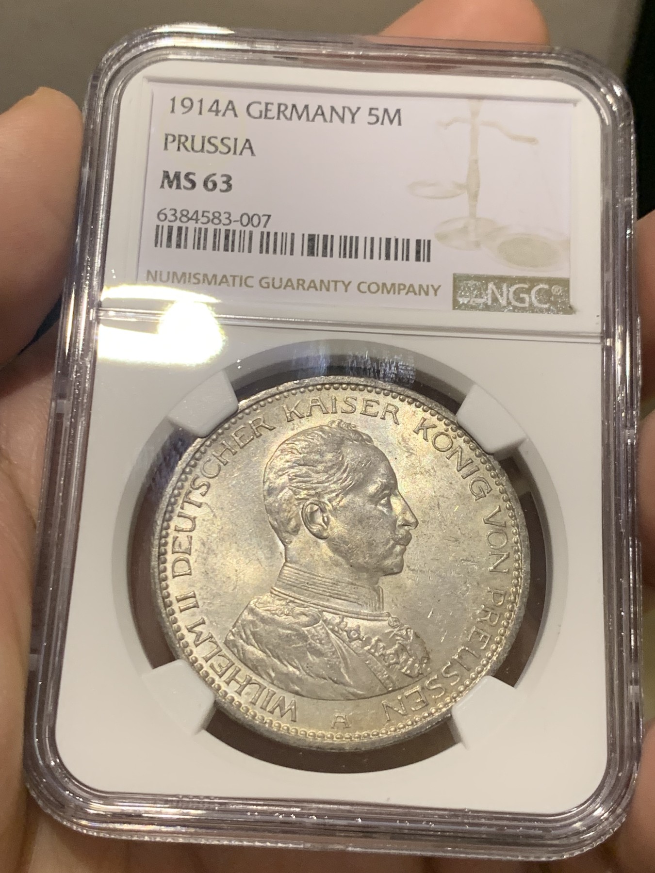 《竞宝斋》第209场-周日，周一 2场 (全场包邮) NGC-MS63 德国普鲁士 1914 威廉二世军装5马克大银币 十字转光 淡彩包浆 状态很好