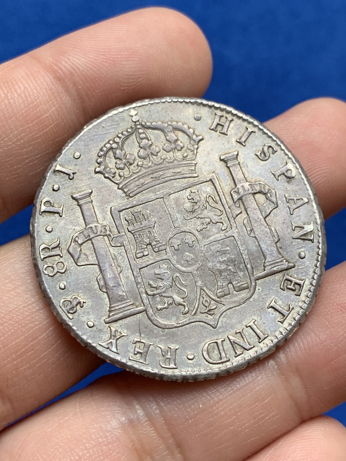 《竞宝斋》第209场-周日，周一 2场 (全场包邮) 西属玻利维亚 1808年卡四双柱大银币 正反打制好 状态不错