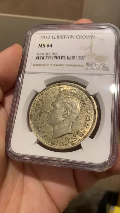 《竞宝斋》第209场-周日，周一 2场 (全场包邮) NGC-MS64 英国 1937年乔治六世登基克朗银币 比木马剑少一个量级的低估品种 高分难得