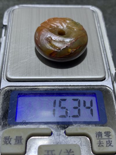 精美亚光冻料战国红玛瑙手工雕刻一心向佛，吉祥如意平安扣一个 精美亚光冻料战国红玛瑙手工雕刻一心向佛，吉祥如意平安扣一个