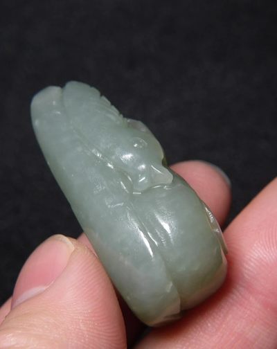 玉石翡翠玛瑙｜拍卖专场 明清风和田青白玉金鱼鱼篓大坠佩｜长4.1厘米 宽1.9厘米 厚1.7厘米