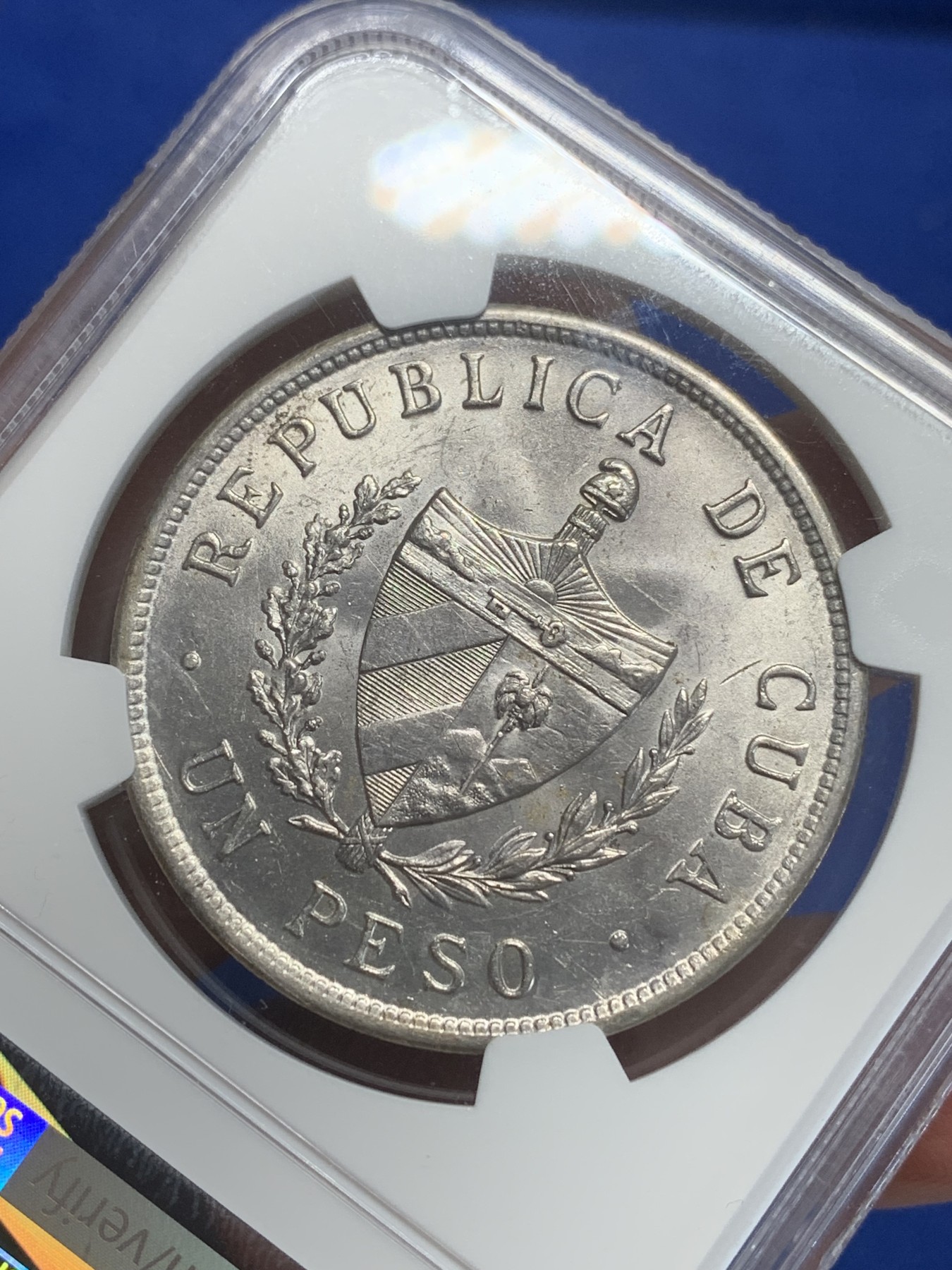 《竞宝斋》第209场-周日，周一 2场 (全场包邮) NGC-AU58 古巴 1934年 star type 大五星1比索 银币