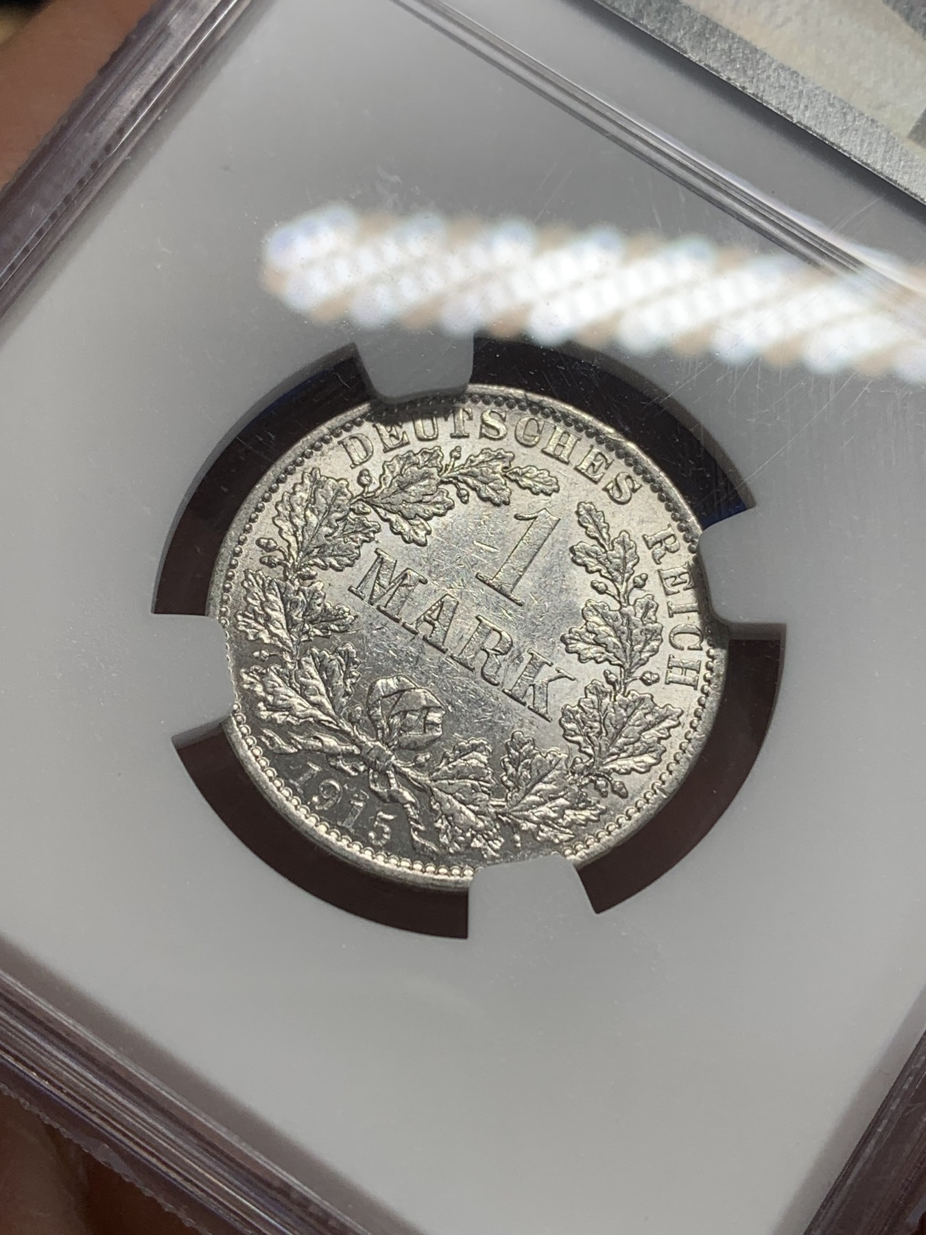 《竞宝斋》第209场-周日，周一 2场 (全场包邮) NGC-MS60 德国 1915年A厂 长翅1马克银币  细节惊人   以小见大