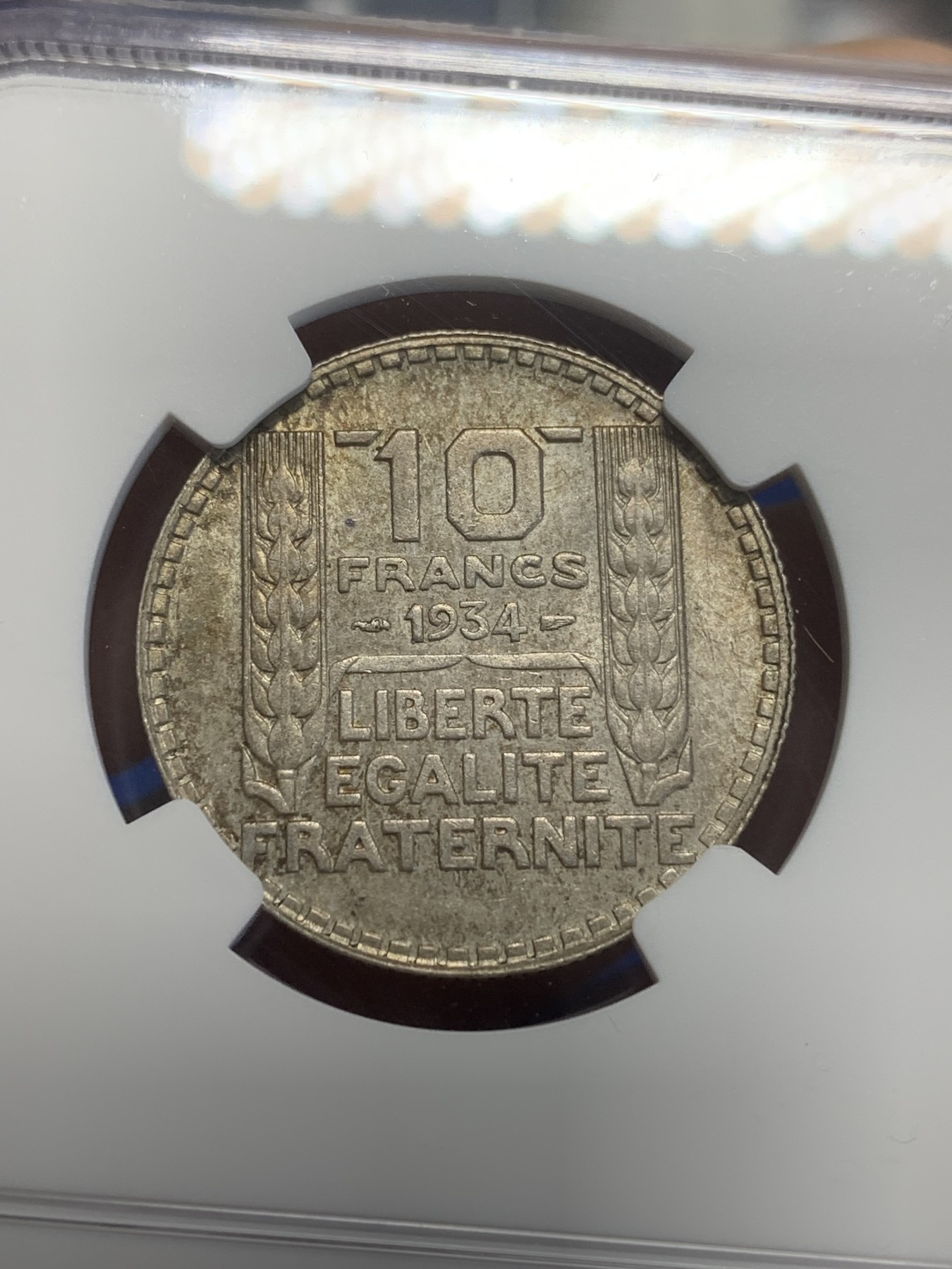 《竞宝斋》第209场-周日，周一 2场 (全场包邮) NGC-MS62 法国1934年 谷物女神10法郎银币