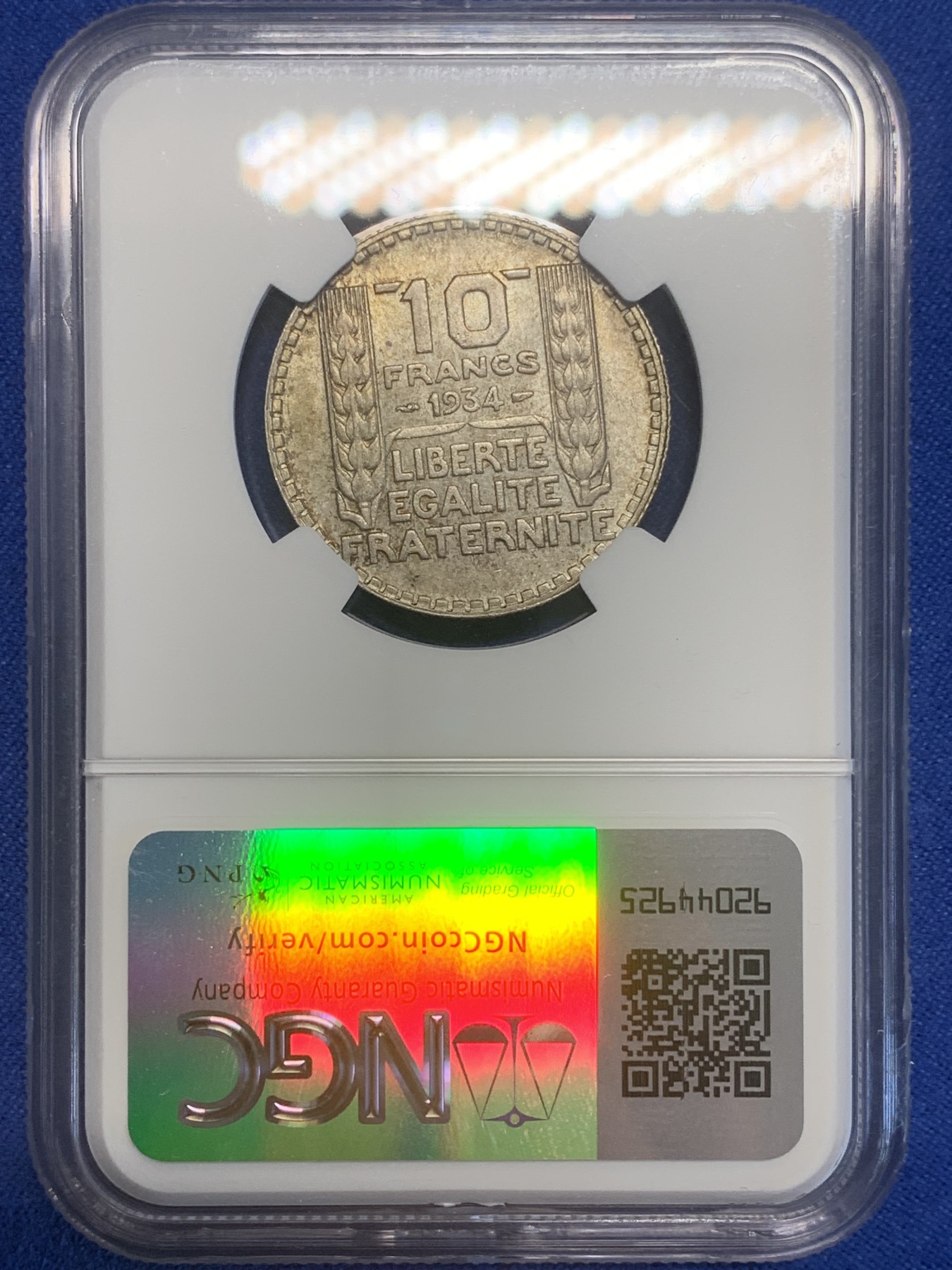 《竞宝斋》第209场-周日，周一 2场 (全场包邮) NGC-MS62 法国1934年 谷物女神10法郎银币