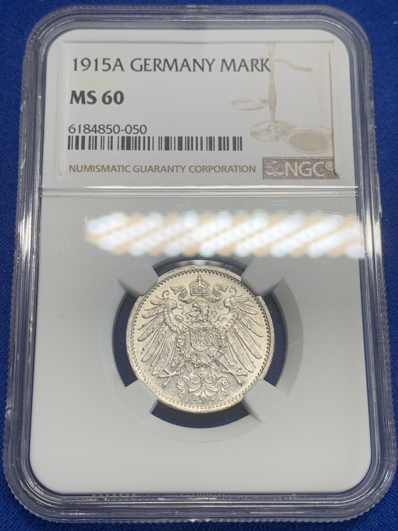 《竞宝斋》第209场-周日，周一 2场 (全场包邮) NGC-MS60 德国 1915年A厂 长翅1马克银币  细节惊人   以小见大