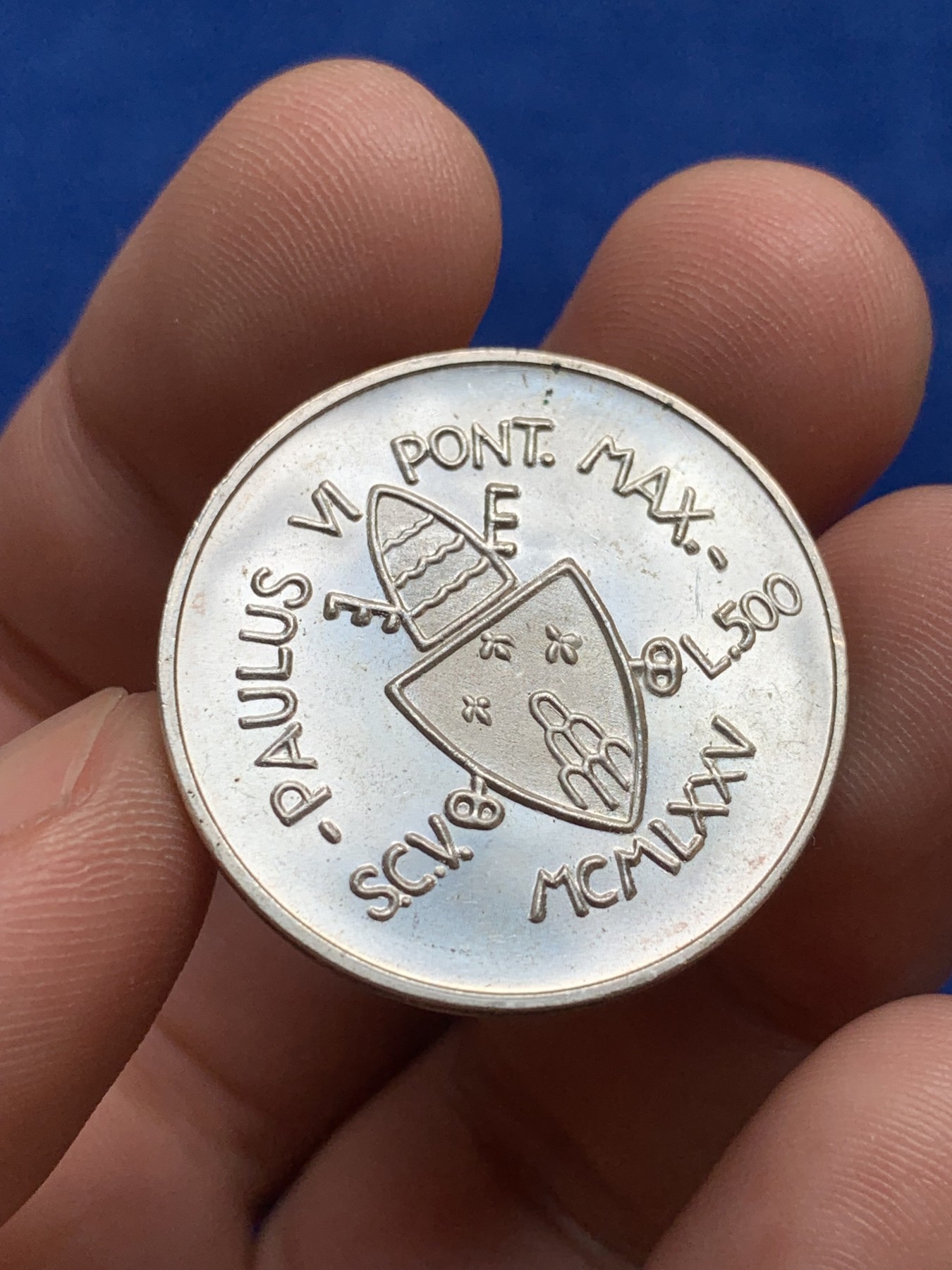 《竞宝斋》第209场-周日，周一 2场 (全场包邮) 卷拆品相 圣马力诺赎罪/葡萄 500里拉银币 1对