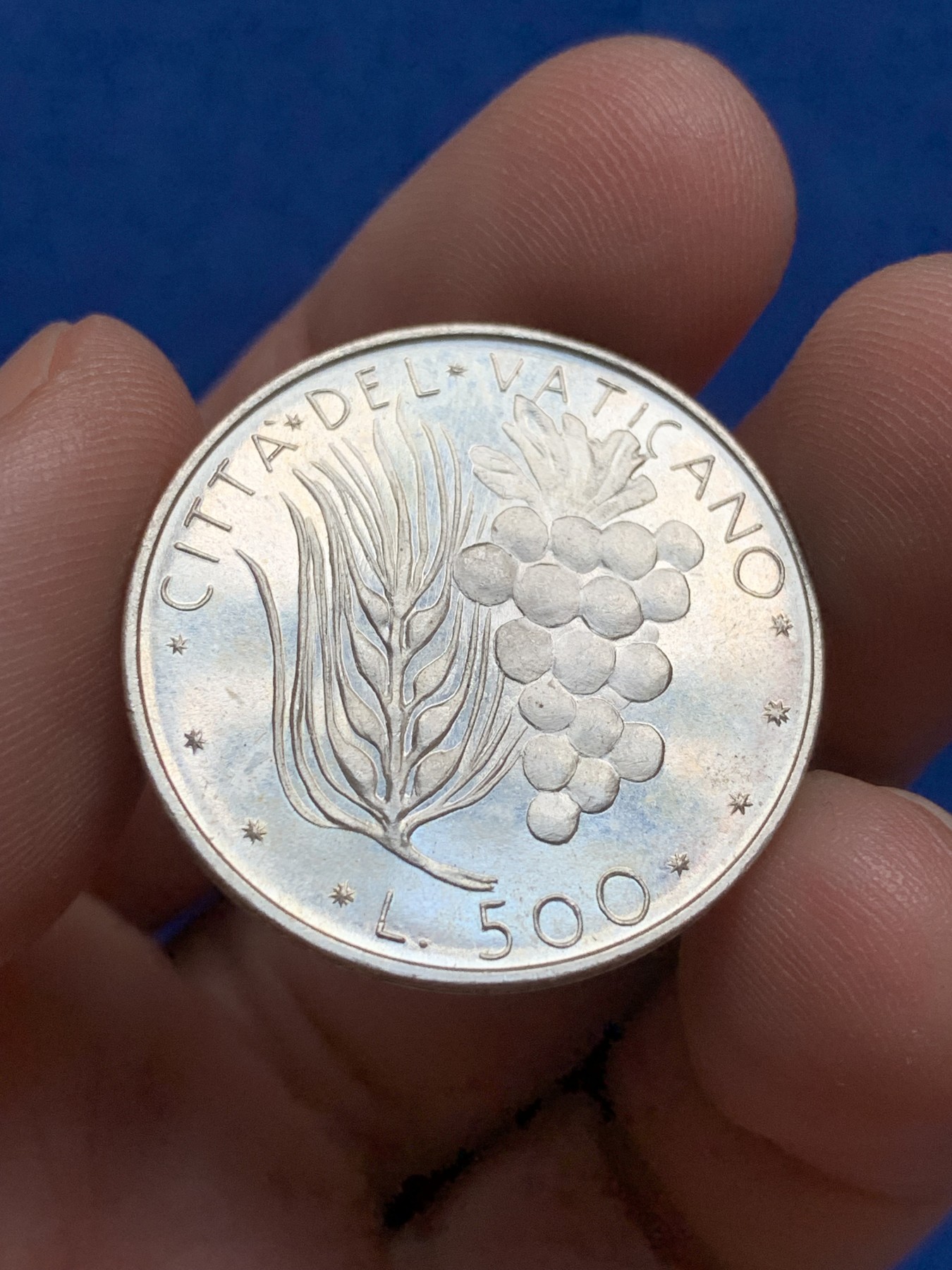 《竞宝斋》第209场-周日，周一 2场 (全场包邮) 卷拆品相 圣马力诺赎罪/葡萄 500里拉银币 1对