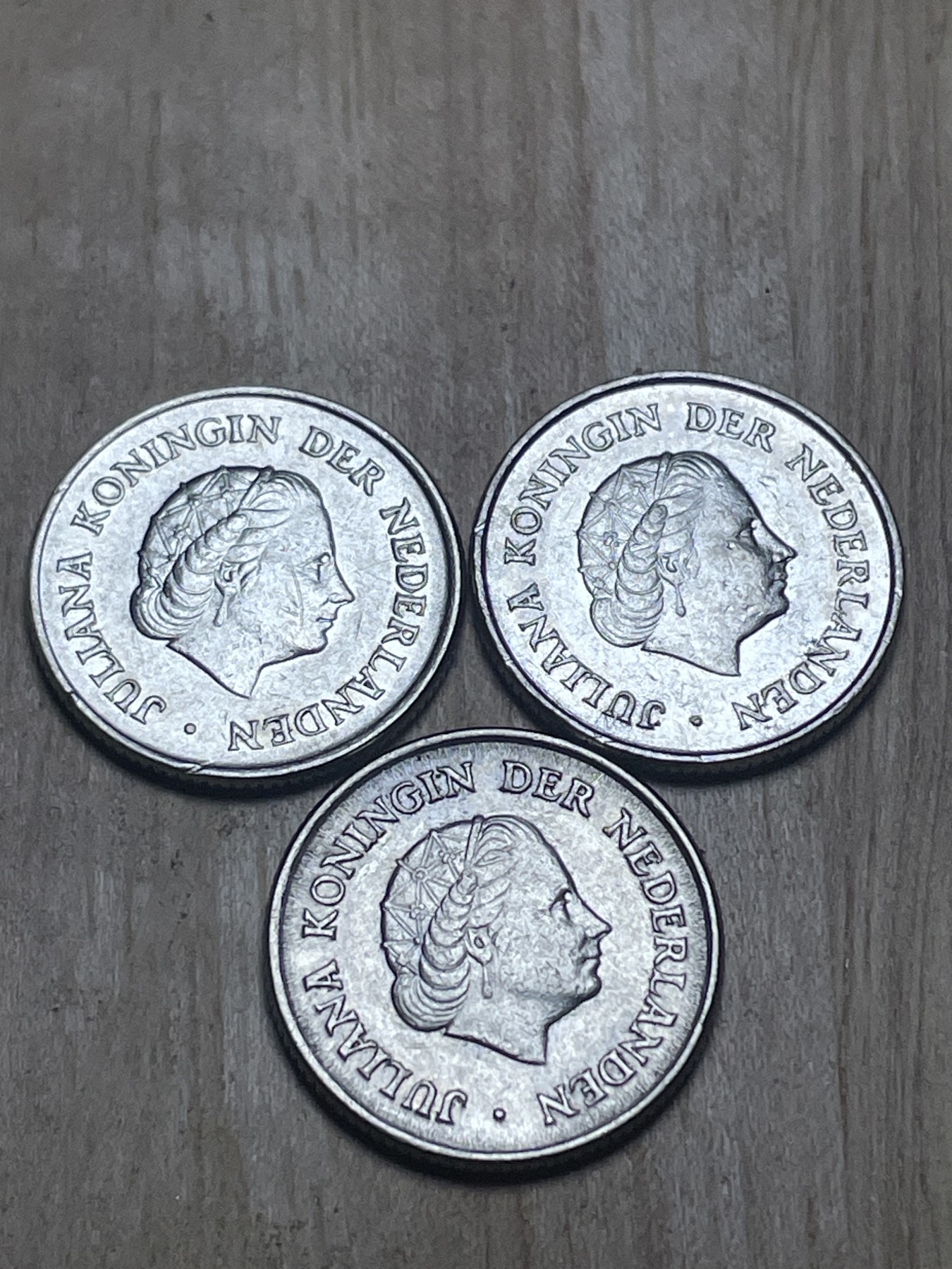 神仙姐姐散币专场第四期（无佣金，预留一期） 老版荷兰女王皇冠25分一组