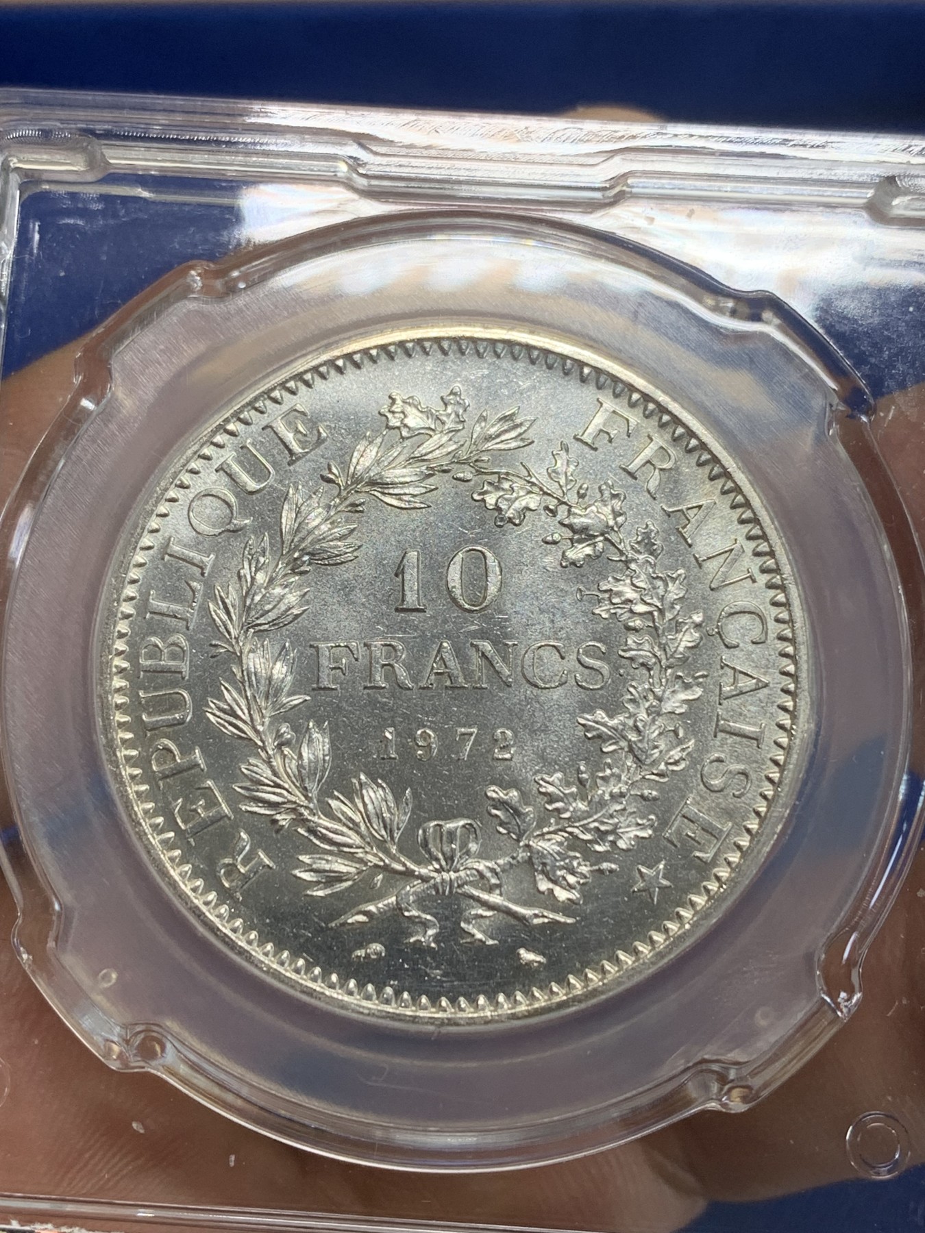 《竞宝斋》第209场-周日，周一 2场 (全场包邮) CSIS 评级 法国 1972 大力神 10法郎银币 状态很不错