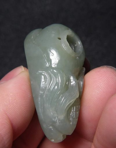 玉石翡翠玛瑙｜拍卖专场 明清风和田青白玉金鱼鱼篓大坠佩｜长4.1厘米 宽1.9厘米 厚1.7厘米