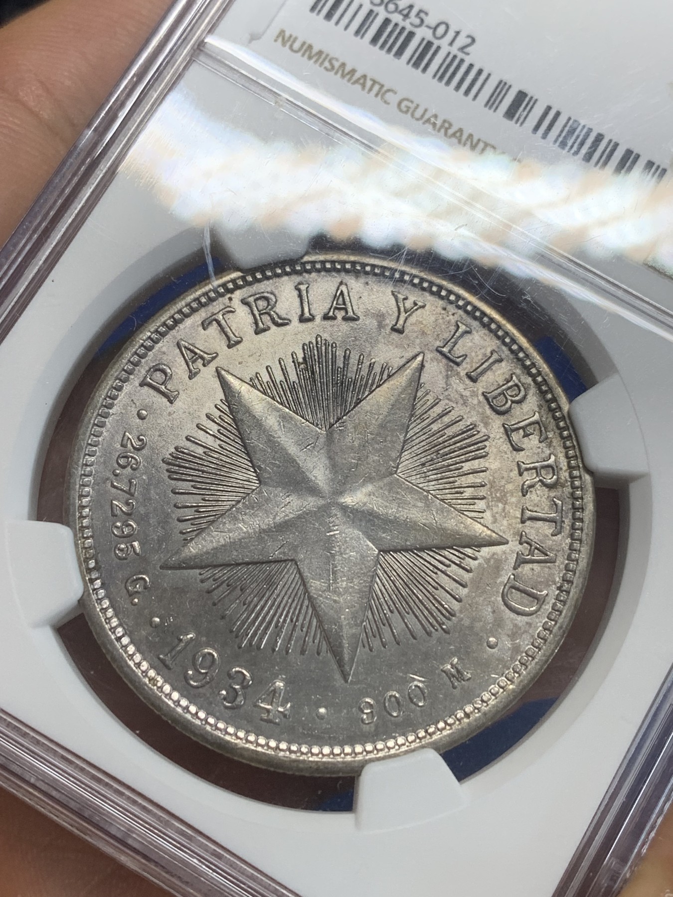 《竞宝斋》第209场-周日，周一 2场 (全场包邮) NGC-AU58 古巴 1934年 star type 大五星1比索 银币