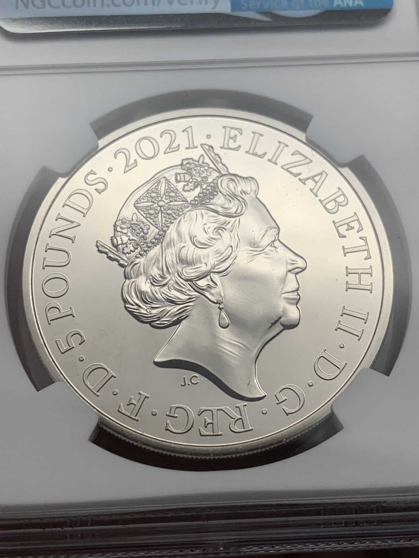 《竞宝斋》第209场-周日，周一 2场 (全场包邮) NGC MS69DPL 英国2021年5英镑阵亡将士纪念克朗币