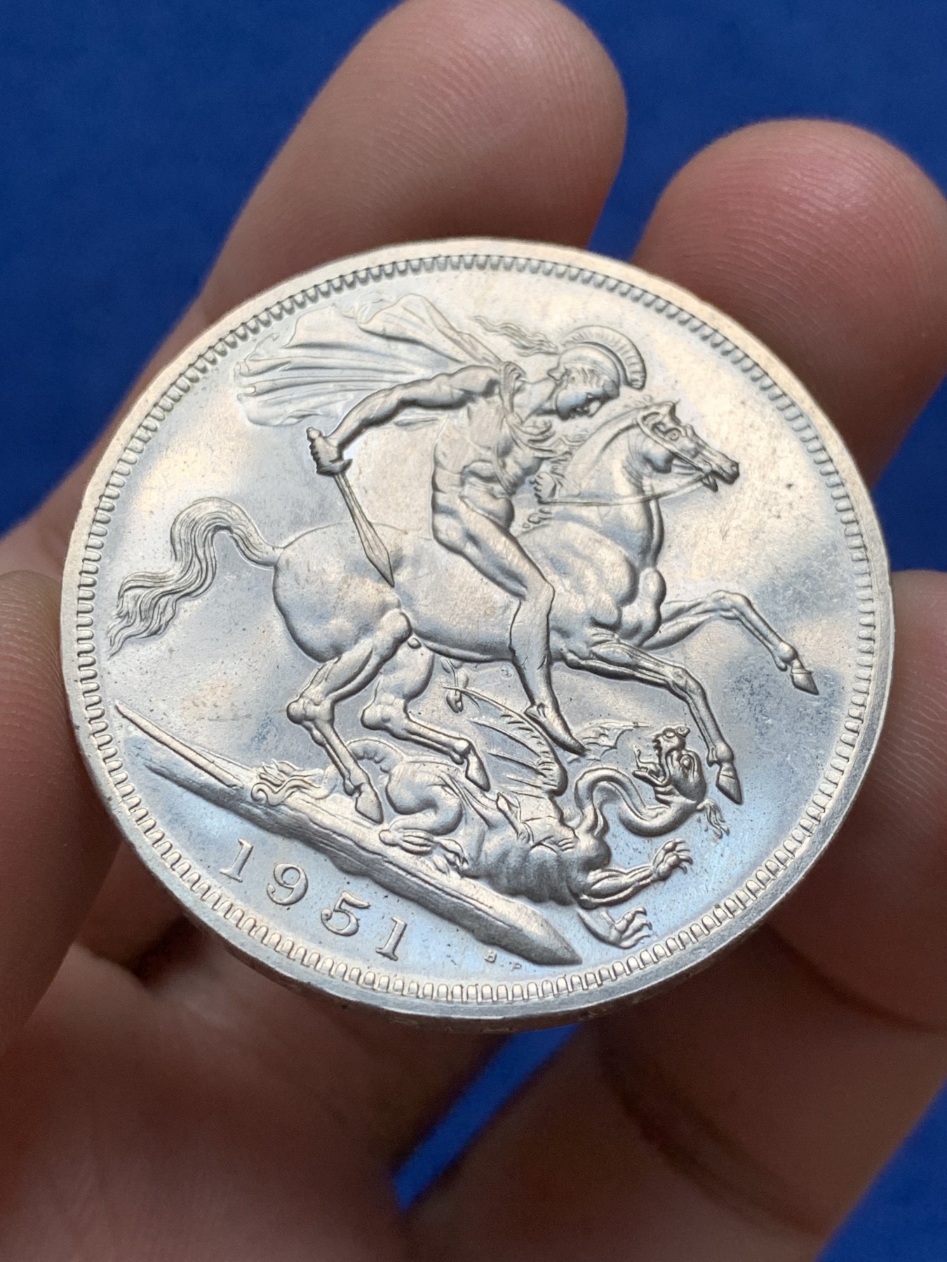 《竞宝斋》第209场-周日，周一 2场 (全场包邮) 英国1951年乔治六世 最后的马剑克朗型纪念币 绿盒少见