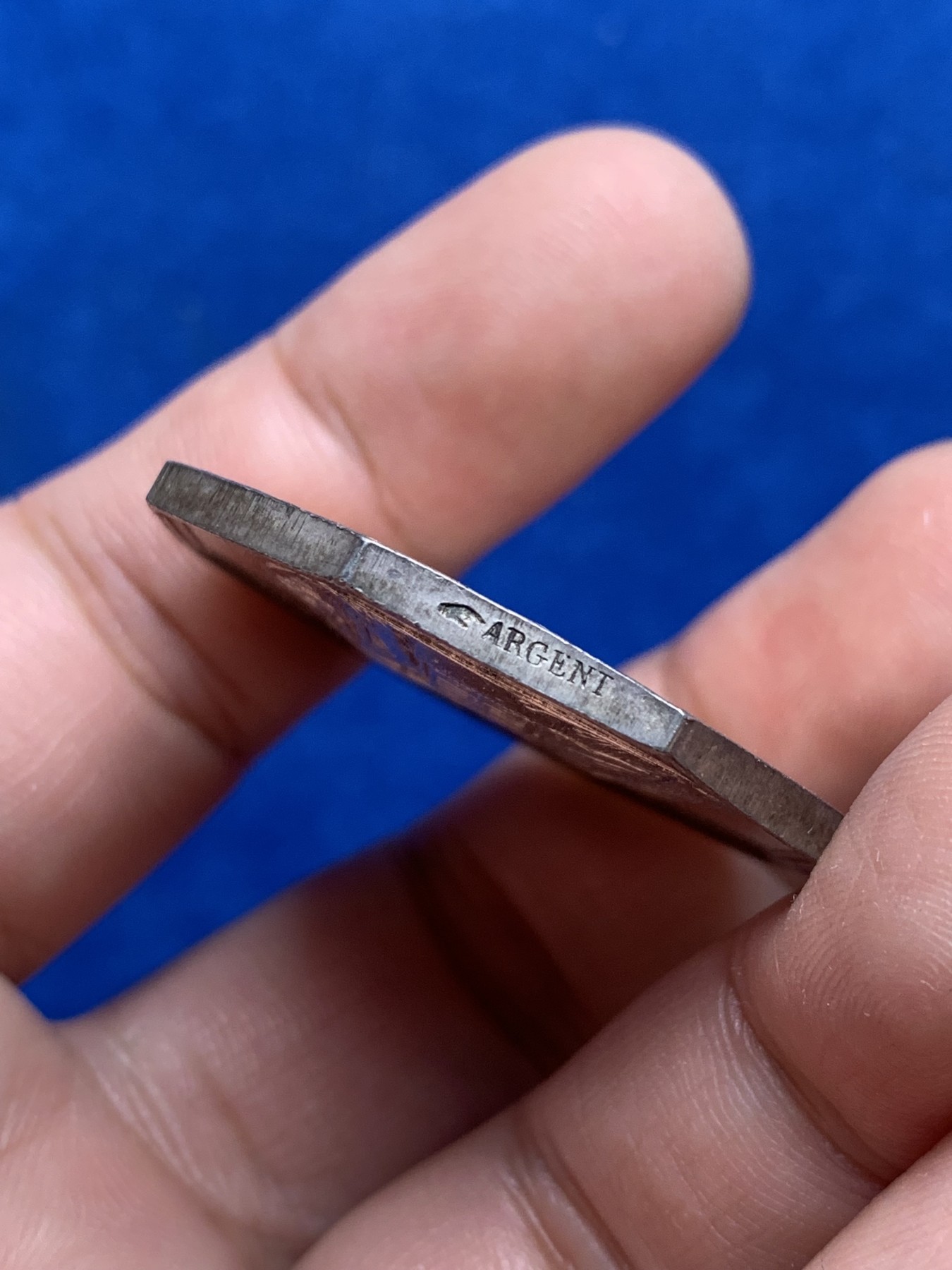 《竞宝斋》第209场-周日，周一 2场 (全场包邮) 法国1845-1860八角银章，法兰西银行，24.74g，36.6mm，手指边铭 早期