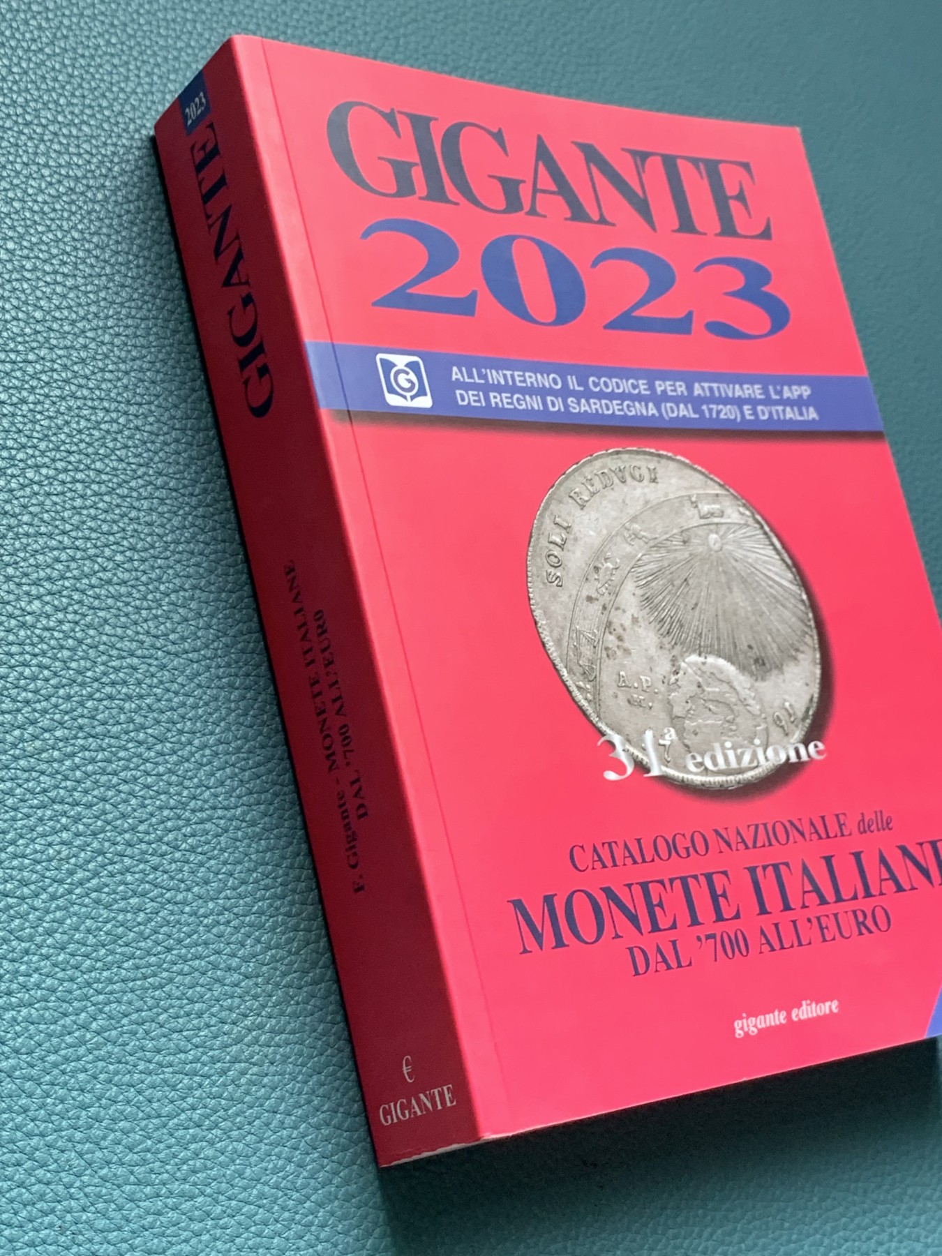 《竞宝斋》第209场-周日，周一 2场 (全场包邮) 意大利GIGANTE目录2023年新版本，意系钱币玩家必备之宝典，内容非常丰富参考价值极高