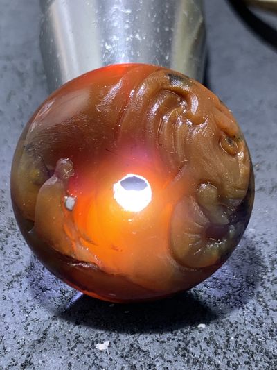 精美亚光冻料战国红玛瑙手工雕刻一心向佛，吉祥如意平安扣一个 精美亚光冻料战国红玛瑙手工雕刻一心向佛，吉祥如意平安扣一个