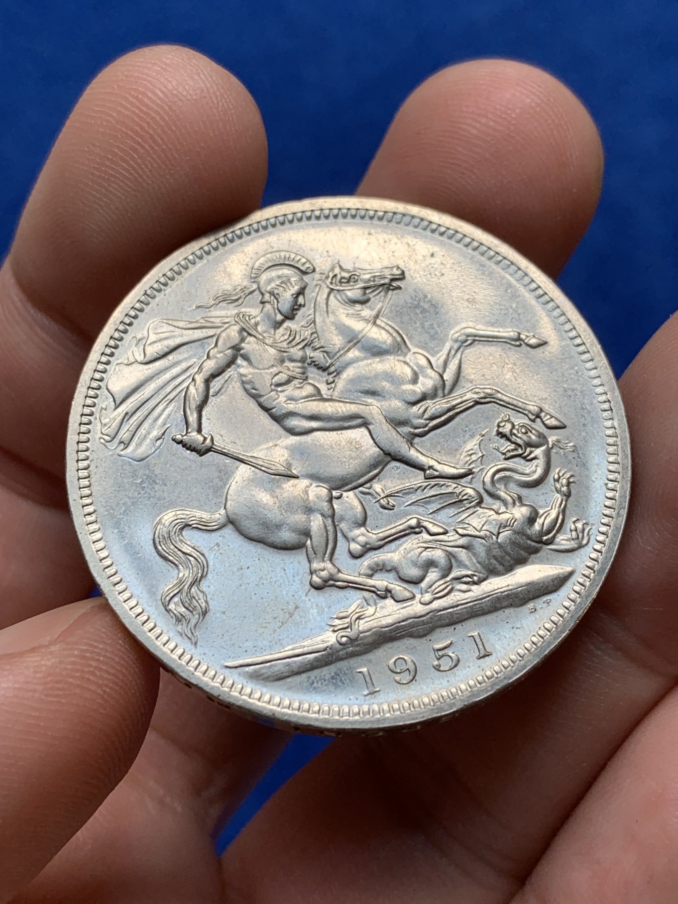 《竞宝斋》第209场-周日，周一 2场 (全场包邮) 英国1951年乔治六世 最后的马剑克朗型纪念币 绿盒少见