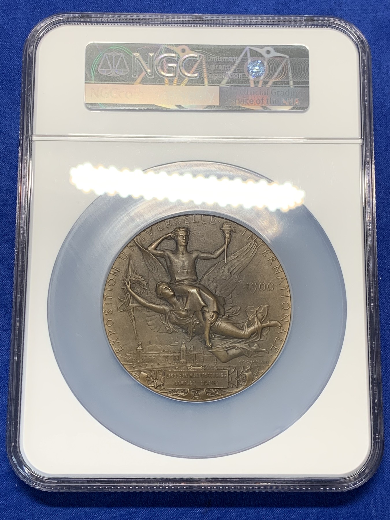 《竞宝斋》第209场-周日，周一 2场 (全场包邮) NGC MS64 法国1900年巴黎世博会大铜章，直径：63mm，少见品种 高分好状态 加大盒装