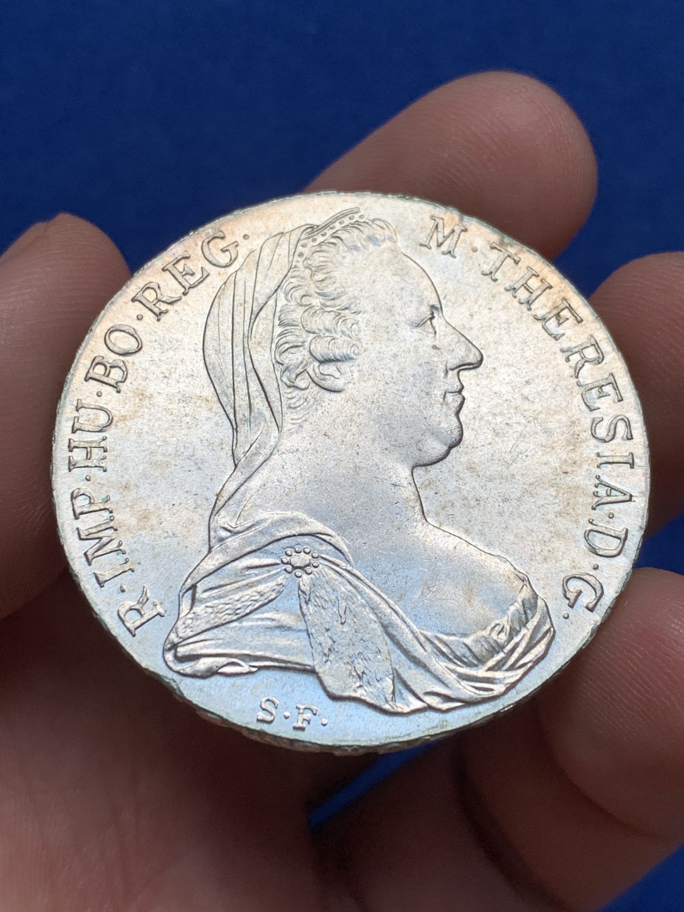 《竞宝斋》第209场-周日，周一 2场 (全场包邮) 奥匈帝国大奶妈银币 官方现代后铸版 UNC原光好品