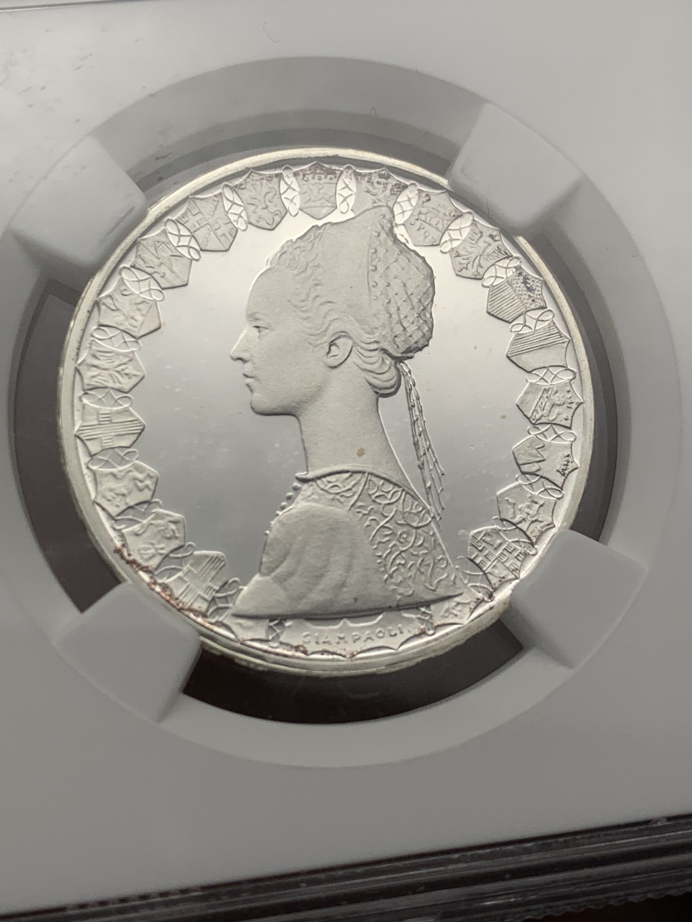 《竞宝斋》第209场-周日，周一 2场 (全场包邮) NGC-PF67 意大利 1989年帆船女神500里拉精制银币 完美底板