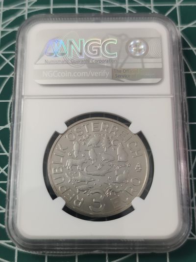 燕姐换藏第63拍 奥地利2018年夜光动物鲨鱼三欧元