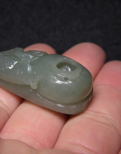 玉石翡翠玛瑙｜拍卖专场 明清风和田青白玉金鱼鱼篓大坠佩｜长4.1厘米 宽1.9厘米 厚1.7厘米