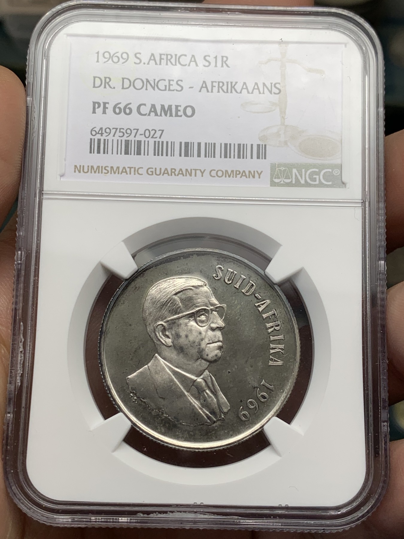 《竞宝斋》第209场-周日，周一 2场 (全场包邮) NGC PF66CA 南非1969年1兰特流通银币