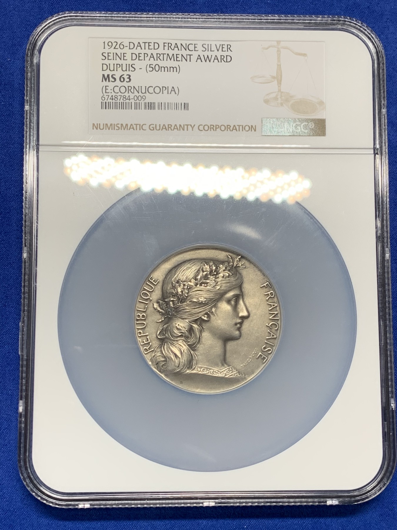 《竞宝斋》第209场-周日，周一 2场 (全场包邮) NGC MS63 法国 女神玛丽安娜头像大银章 迪普伊作品 50mm 71.8g 大盒封装 手感好