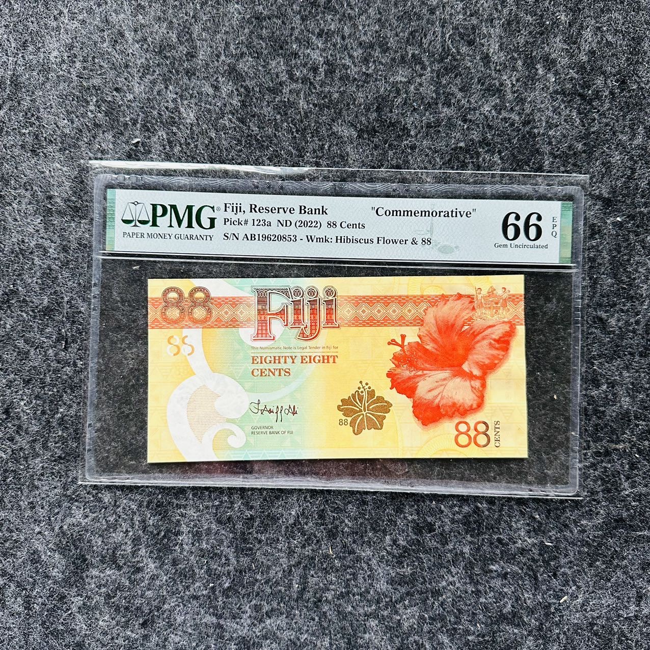 斐济2021年88分，财神纪念钞，PMG66