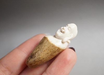 手串木器杂件｜拍卖专场 家养鹿角弥勒挂件｜4.3*2.0*1.6cm