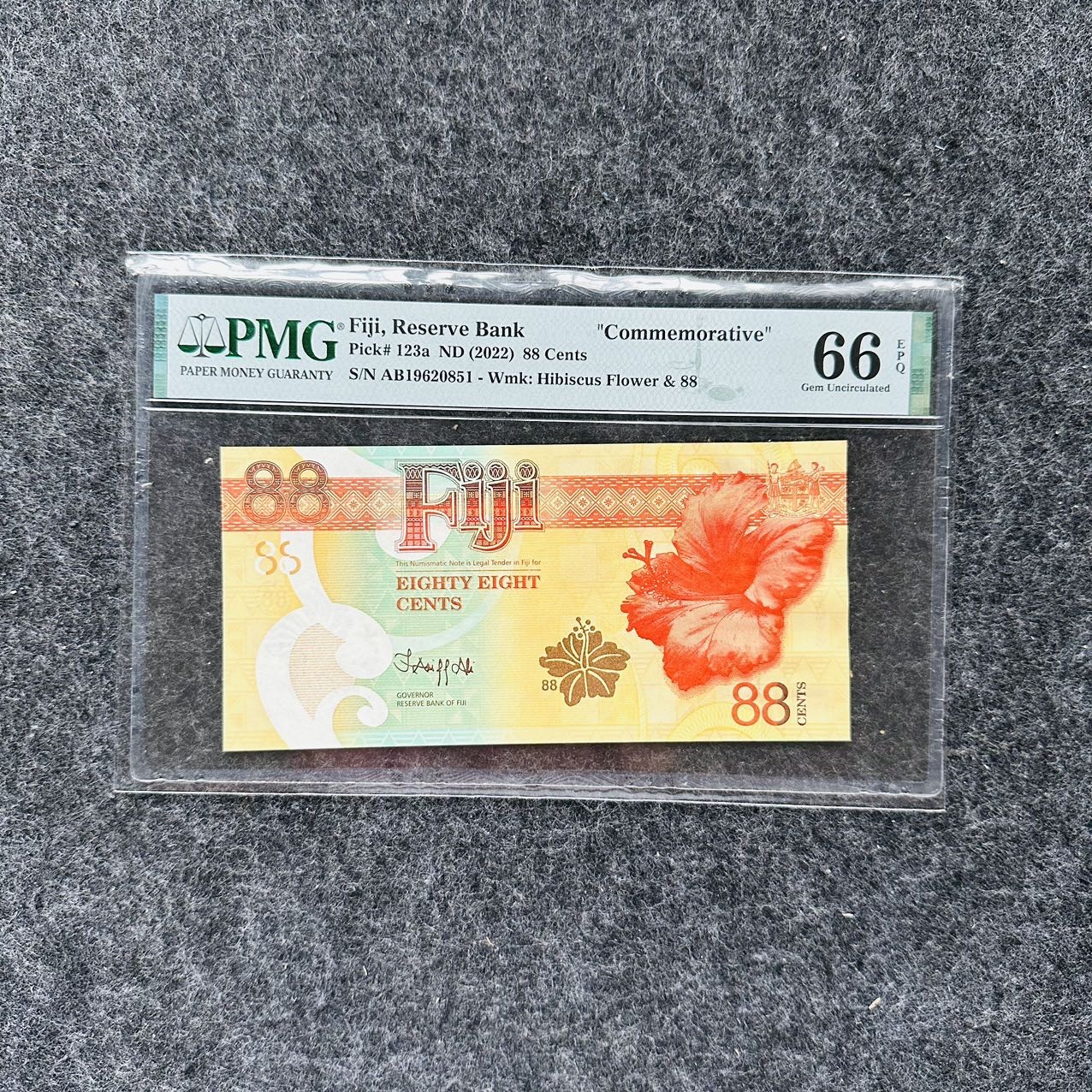 斐济2021年88分，财神纪念钞，PMG66