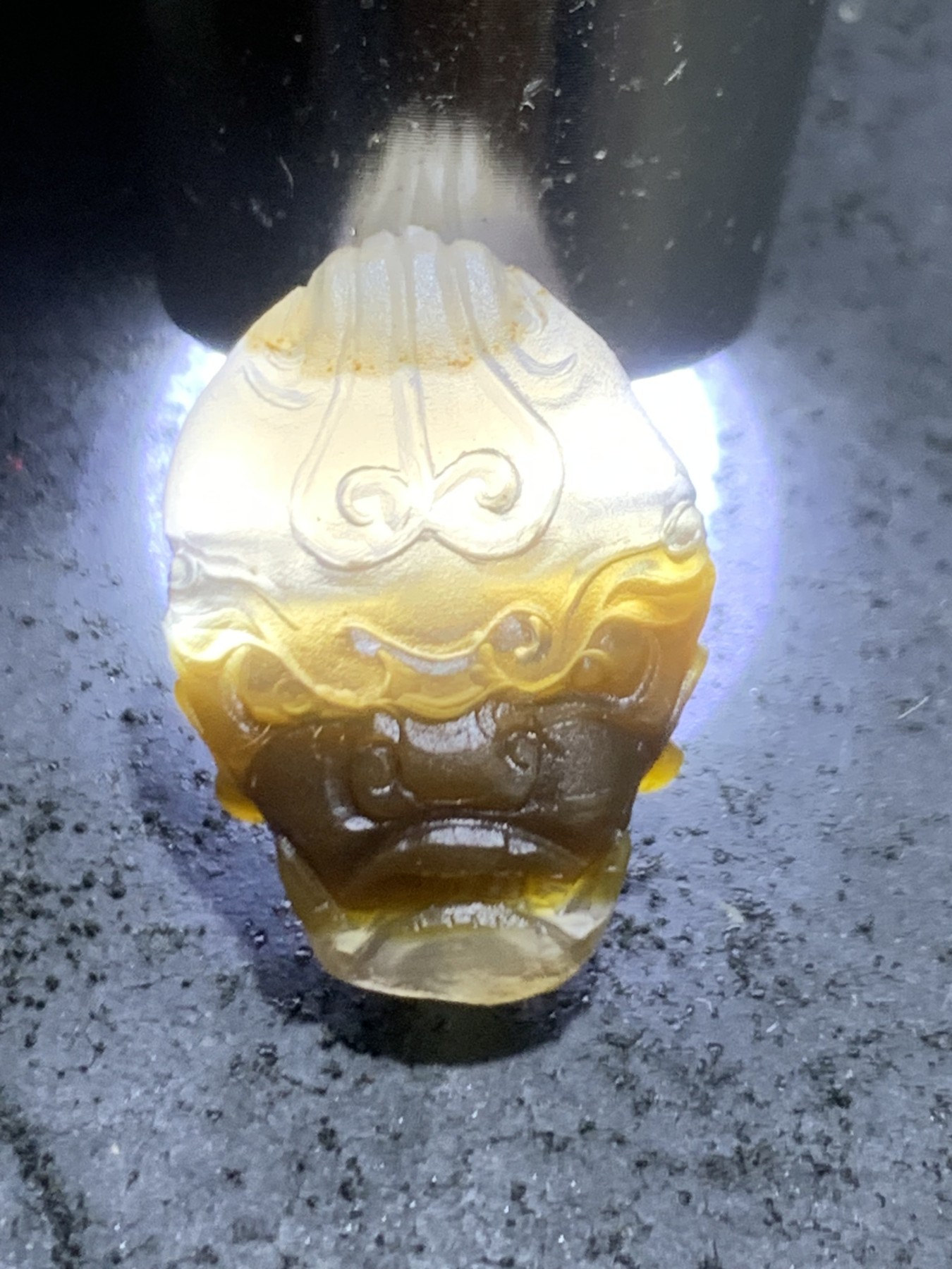 精美亚光高玉化巴西玛瑙手工雕刻兽首一体佛头三通一个