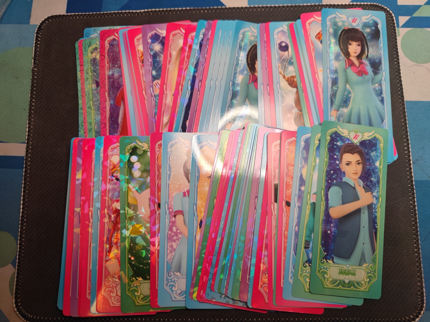 妖精的尾巴卡牌拍卖第四场 叶罗丽R卡95张