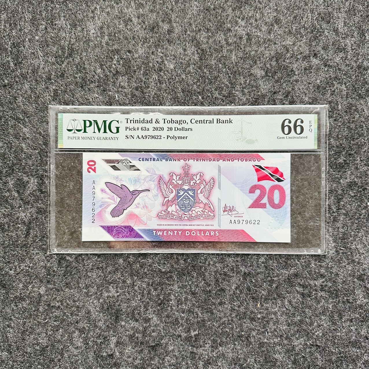 特立尼达和多巴哥2020年20元塑料钞，AA首发冠，PMG66