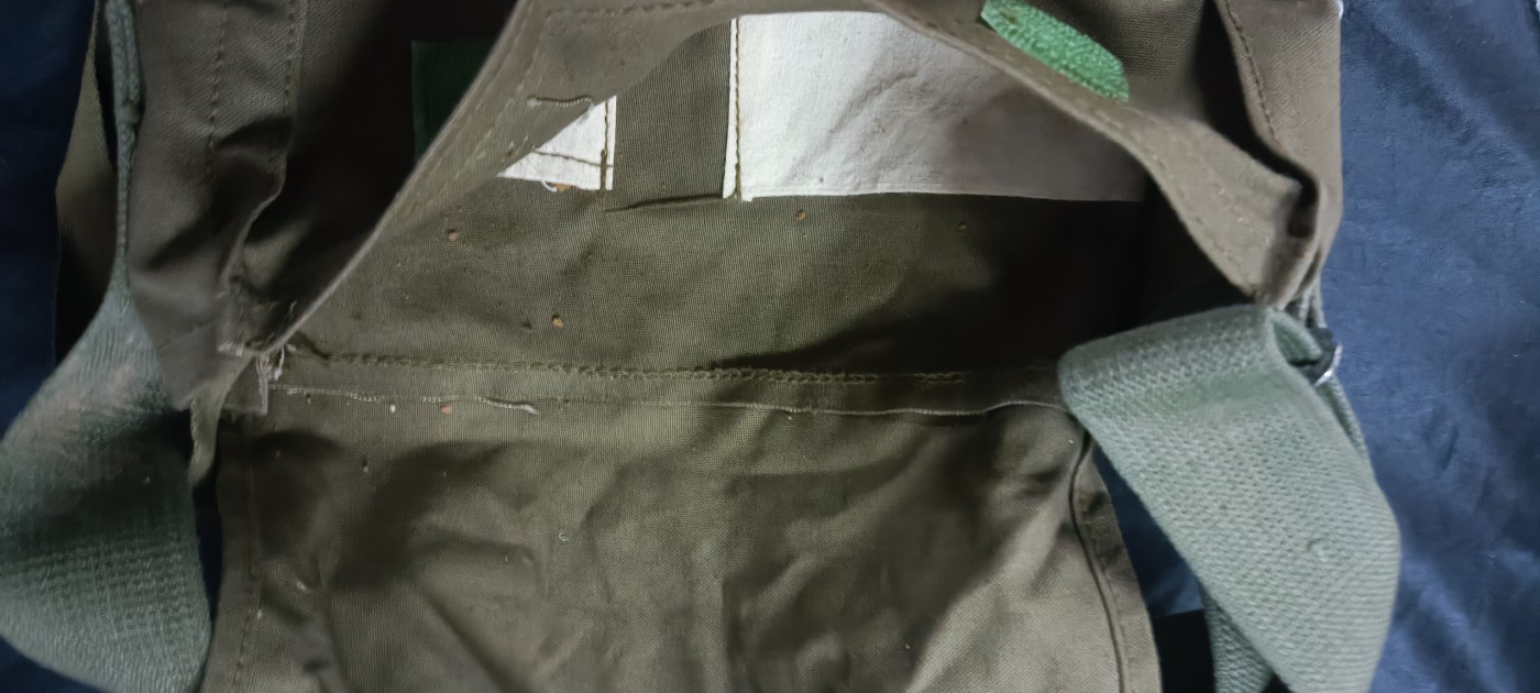 天字一号拍卖，一百多件拍品！ hwb串联挎包，林书法体语录题词，库存品