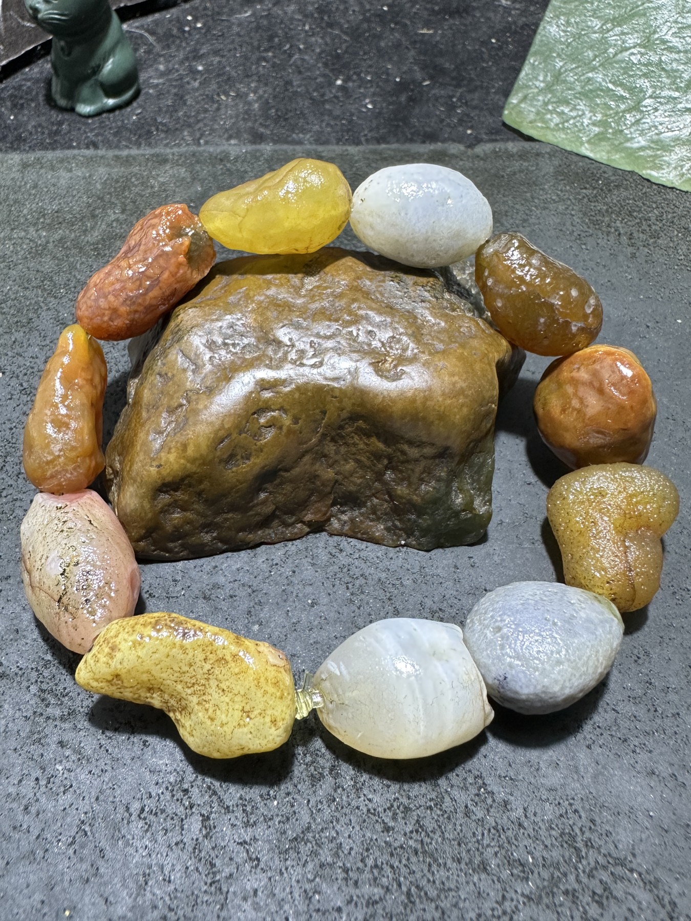 精美戈壁阿拉善玛瑙多宝手串一条