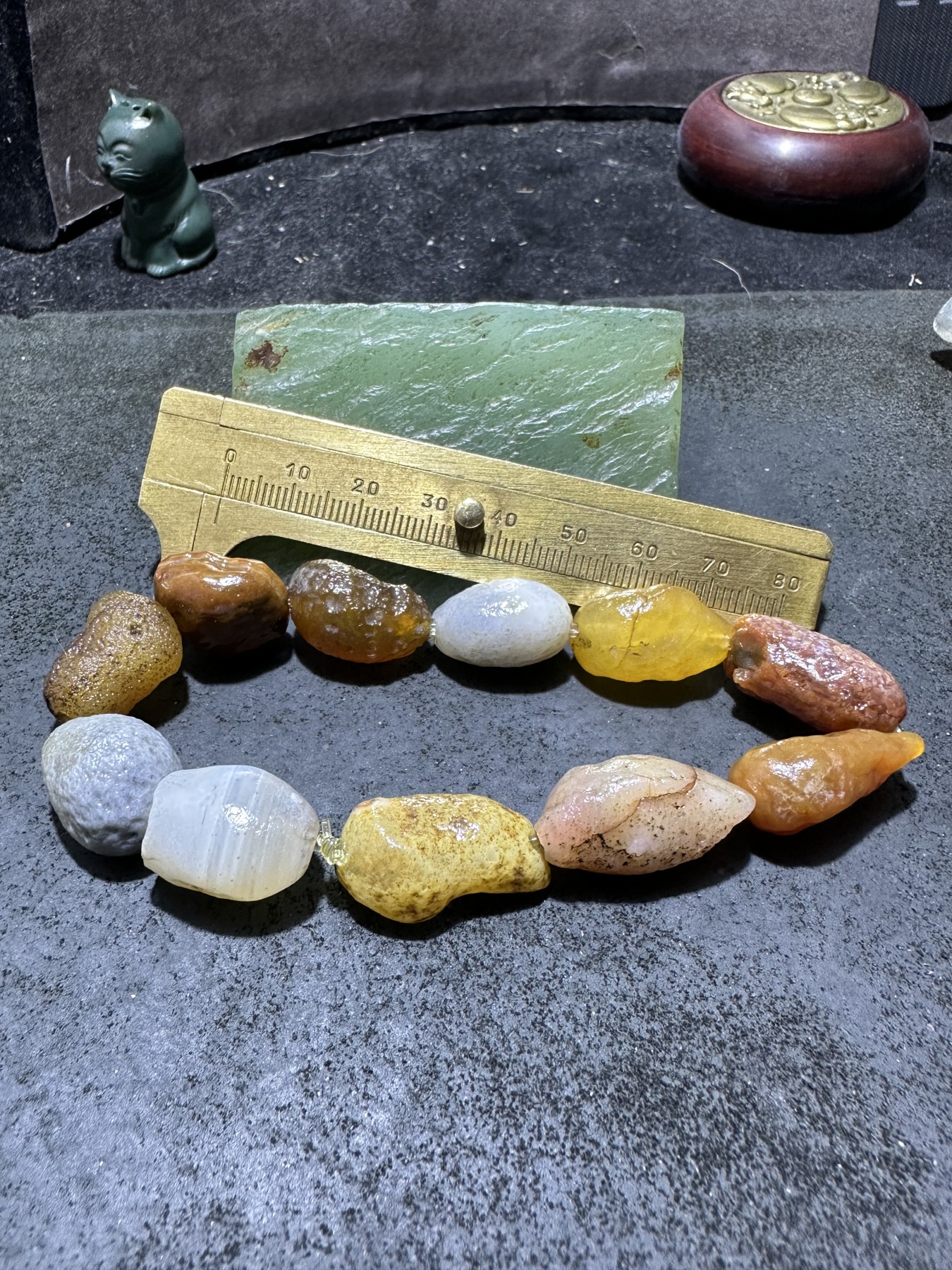 精美戈壁阿拉善玛瑙多宝手串一条