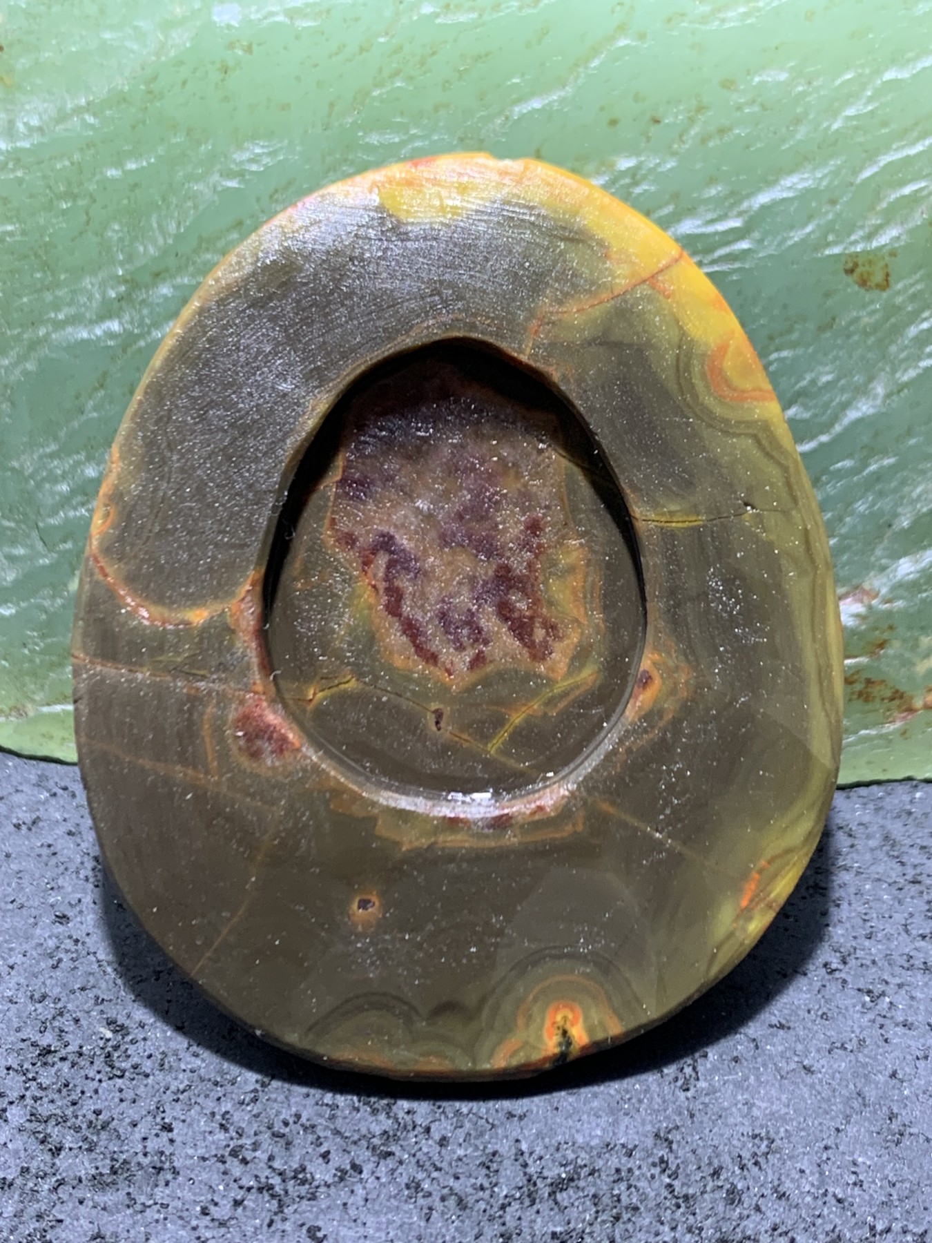 精美亚光原皮战国红玛瑙手工俏色巧雕鲤鱼打挺牌子一个