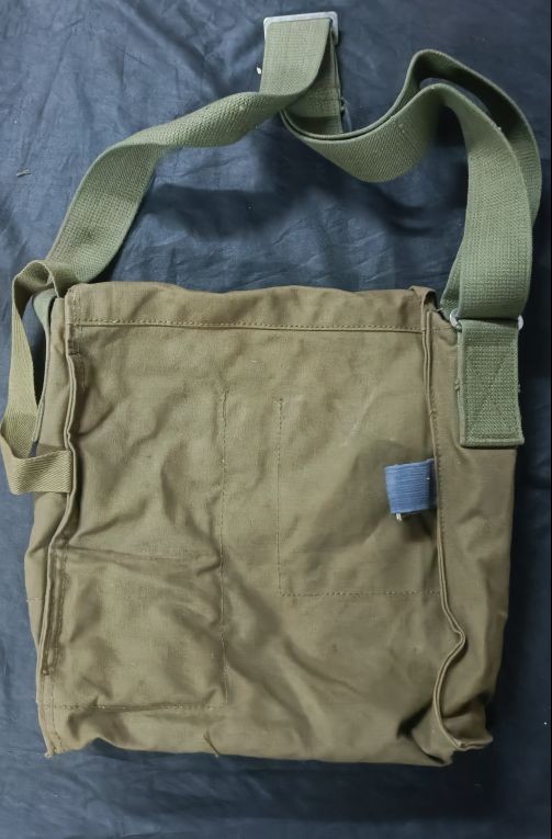 天字一号拍卖，一百多件拍品！ hwb串联挎包，林书法体语录题词，库存品