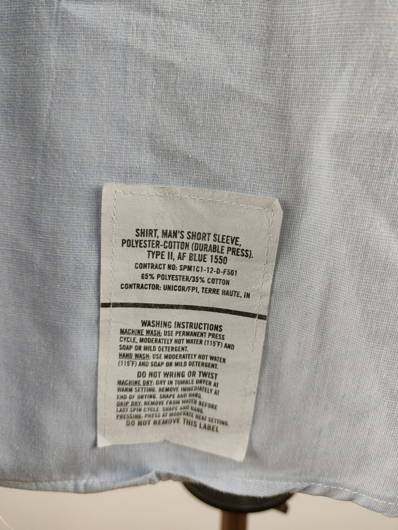 全场0元起拍 第104期 咸鱼国勋章拍卖专场 11月01日（周三）下午6：00开始 美军空军短袖衬衣  胸围108 肩宽46 衣长76 领围43