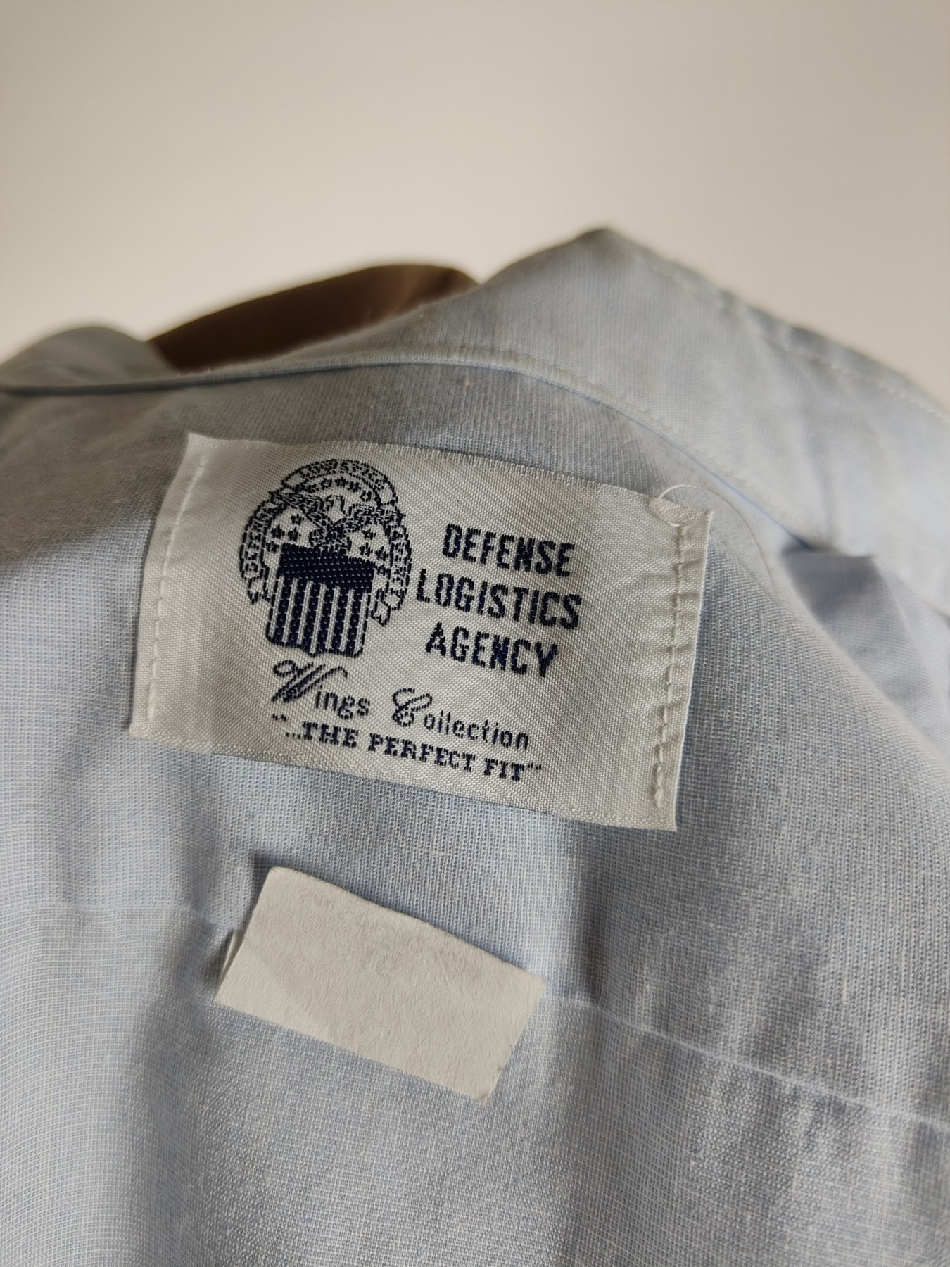 全场0元起拍 第104期 咸鱼国勋章拍卖专场 11月01日（周三）下午6：00开始 美军空军短袖衬衣  胸围108 肩宽46 衣长76 领围43