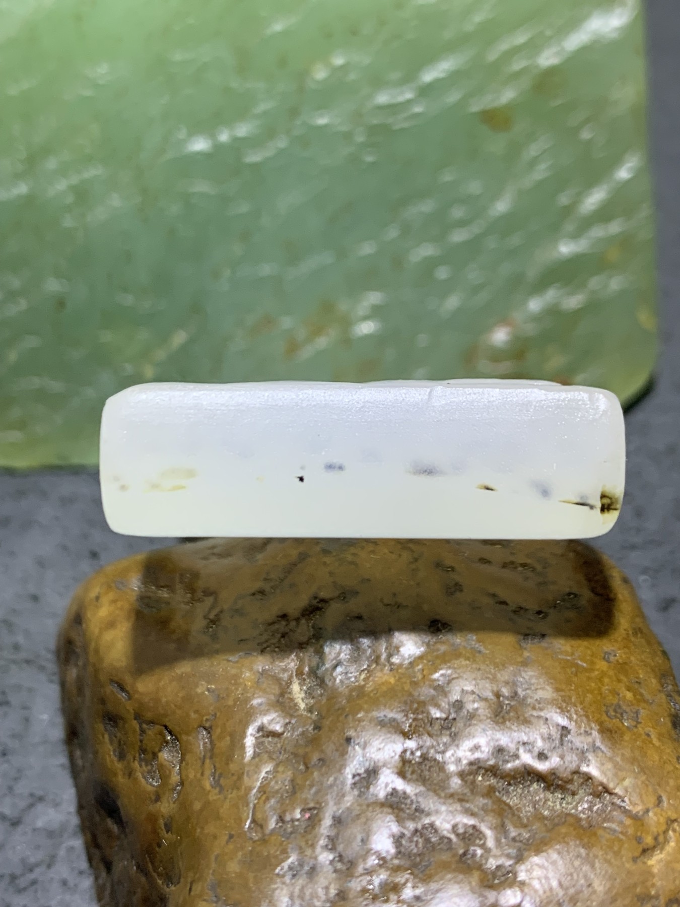 精美高玉化海洋玉髓手工俏色巧雕一路平安意境牌子一个