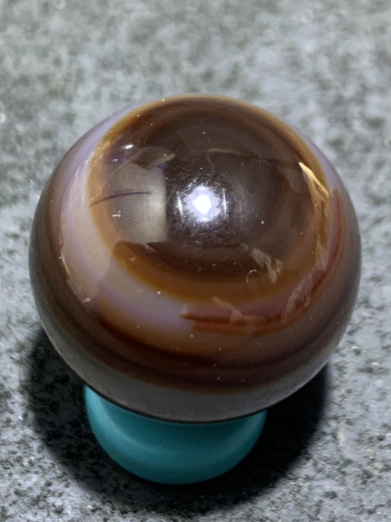 精美亚光高玉化巴西玛瑙手工俏色巧雕雄鸡2.0圆珠一个！