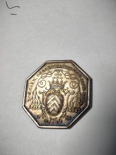 奈斯11月钱币专场 - 法国1778，八角银币，神职人员，13克，33MM，早期无边铭，五彩