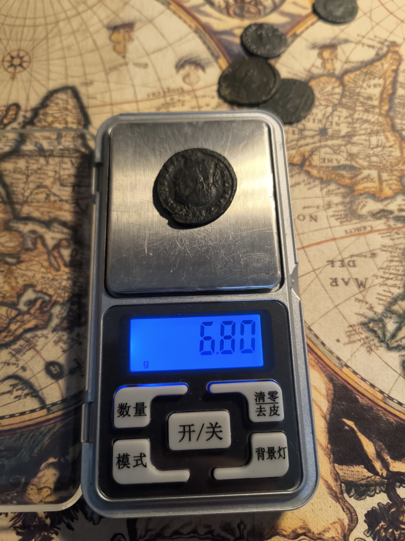 【大巴扎】第13回：汉代铜币，欧洲银币，西藏银币，罗马铜币（全场包邮） 罗马铜币，品相挺好的，挺清晰的，铜币能保存成不容易