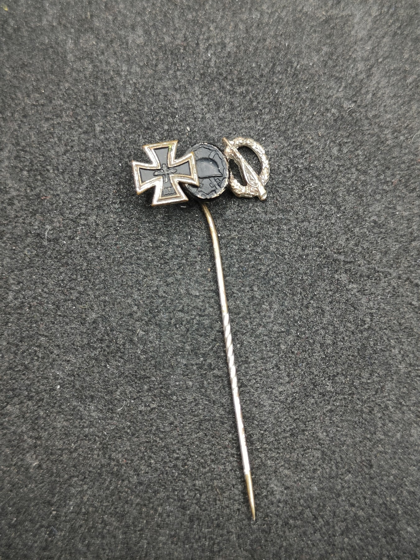 全场0元起拍 第105期 咸鱼国勋章拍卖专场 11月05日（周日）下午6：00开始 德国 57版 迷你章联排 铁十字 战伤 步兵突击