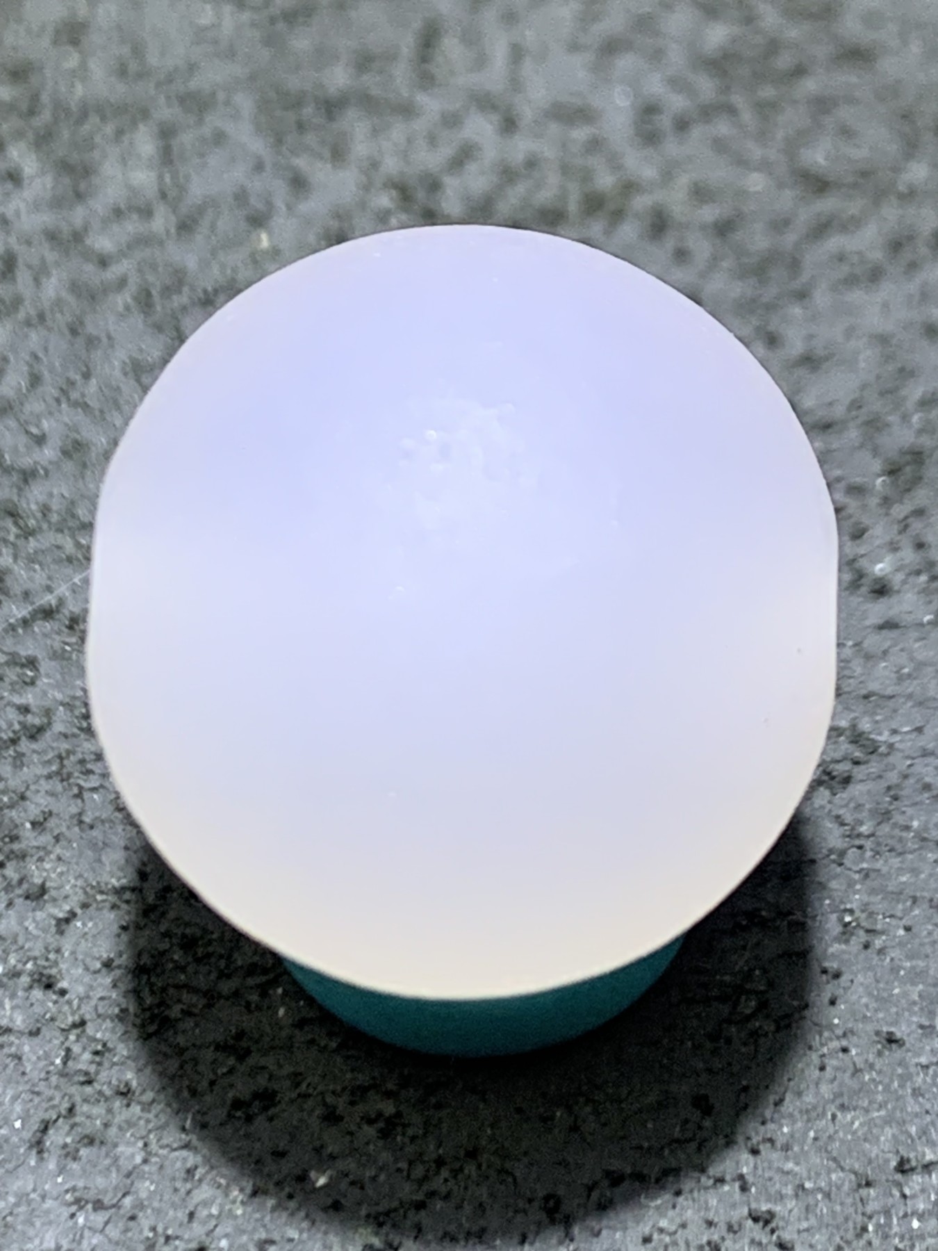 精美高玉化亚光海洋玉髓手工俏色巧雕一叶成佛意境圆珠一个！