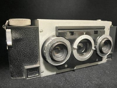 海外回流精品拍卖（五一专场） 美国回流三眼胶片老相机