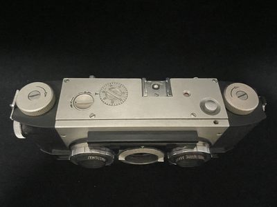 海外回流精品拍卖（五一专场） 美国回流三眼胶片老相机